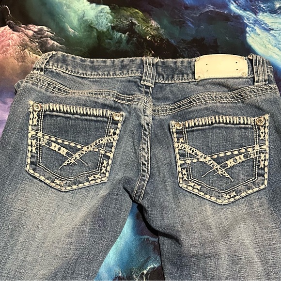 Rock and Roll Cowgirl Jeans - Picture 3 of 4